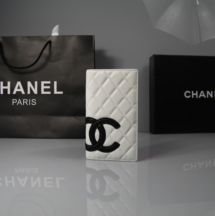 AAA Chanel Leather Bi-Fold Wallets A26717 Black CC Logo White Online